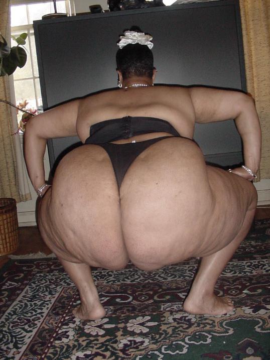 Very big black mama shows her fat ass.